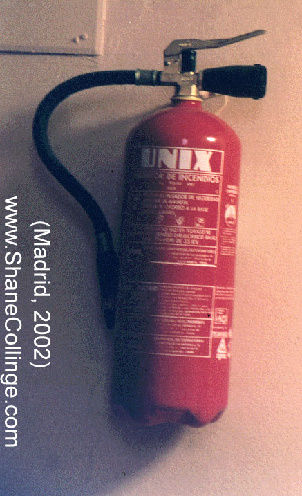 [Picture of a fire extinguisher with the brand 'UNIX']