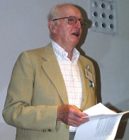 Leonard Eaton presenting at Nexus 2000